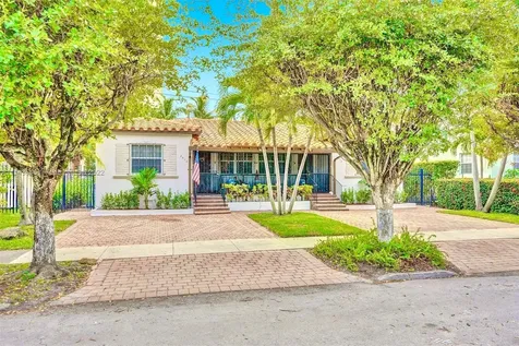2510 SW 27th Street Miami FL 33133