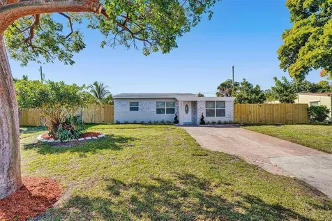 2433 NE 13th Terrace Pompano Beach FL 33064