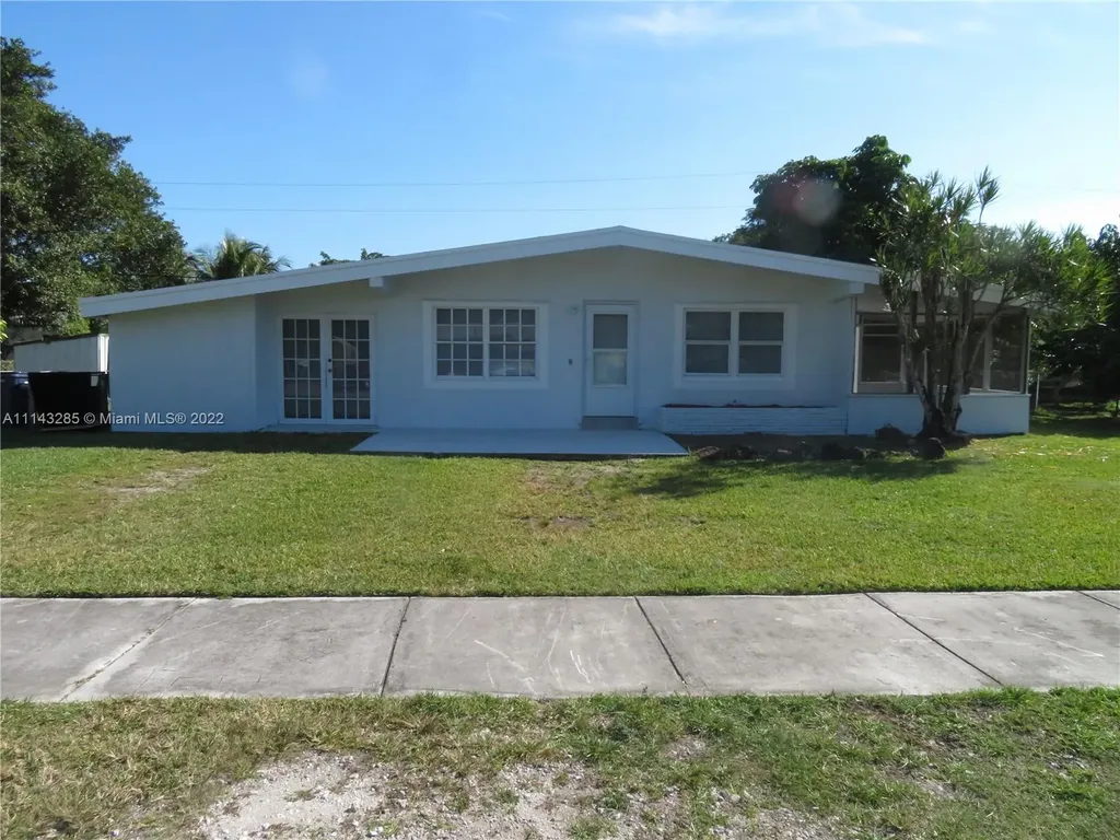 27025 SW 144th Court Homestead FL 33032
