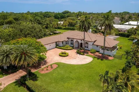 5770 SW 114th Terrace Pinecrest FL 33156