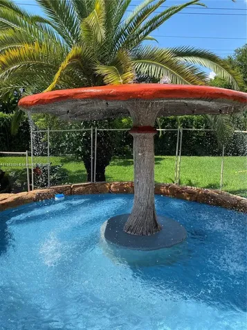 5770 SW 114th Terrace Pinecrest FL 33156