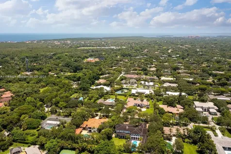 5770 SW 114th Terrace Pinecrest FL 33156