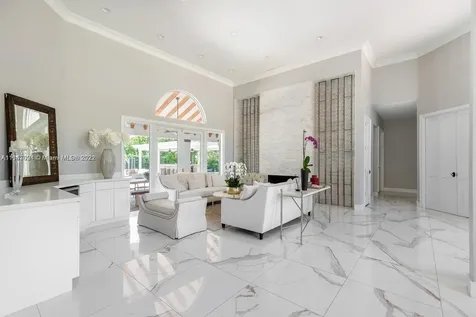 5770 SW 114th Terrace Pinecrest FL 33156