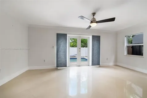 3160 New York Street Miami FL 33133