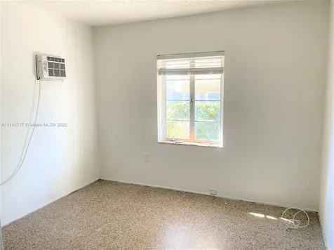 635 SW 16th Avenue Miami FL 33135