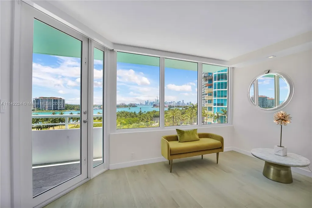 400 S Pointe Drive Miami Beach FL 33139