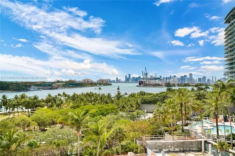 400 S Pointe Drive Miami Beach FL 33139