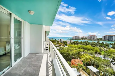 400 S Pointe Drive Miami Beach FL 33139