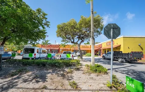 1525 NW 3rd Avenue Miami FL 33136