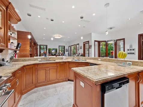 194 Park Drive Bal Harbour FL 33154