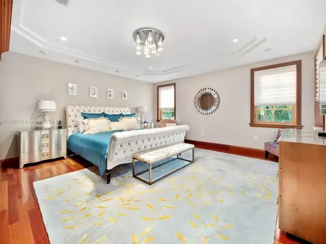 194 Park Drive Bal Harbour FL 33154