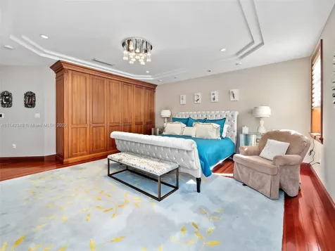 194 Park Drive Bal Harbour FL 33154