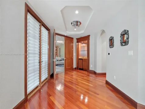 194 Park Drive Bal Harbour FL 33154