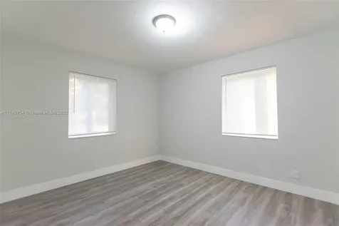 1421 NW 70th Street Miami FL 33147