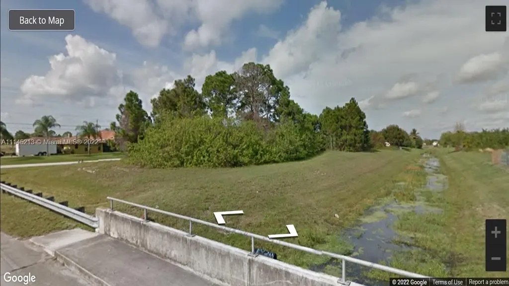 172 SW North Wakefield Circle Port St. Lucie FL 34953