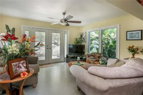1235 Buchanan Street Hollywood FL 33019