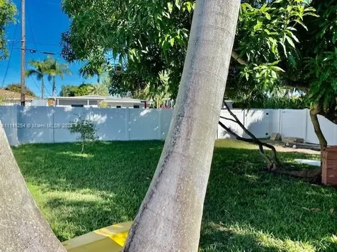 1235 Buchanan Street Hollywood FL 33019
