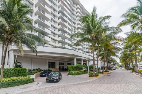 100 Lincoln Road Miami Beach FL 33139