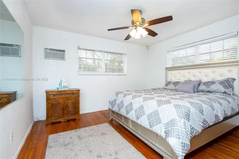 7505 Adventure Avenue North Bay Village FL 33141