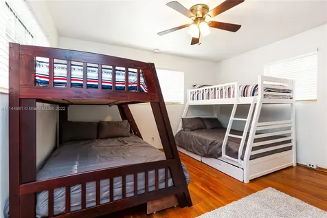 7505 Adventure Avenue North Bay Village FL 33141