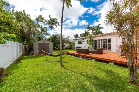 7505 Adventure Avenue North Bay Village FL 33141