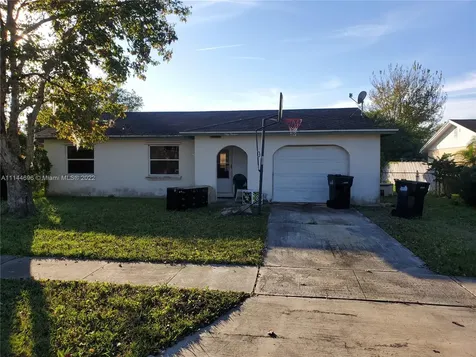 5014 Edmee Circle Orlando FL 32822