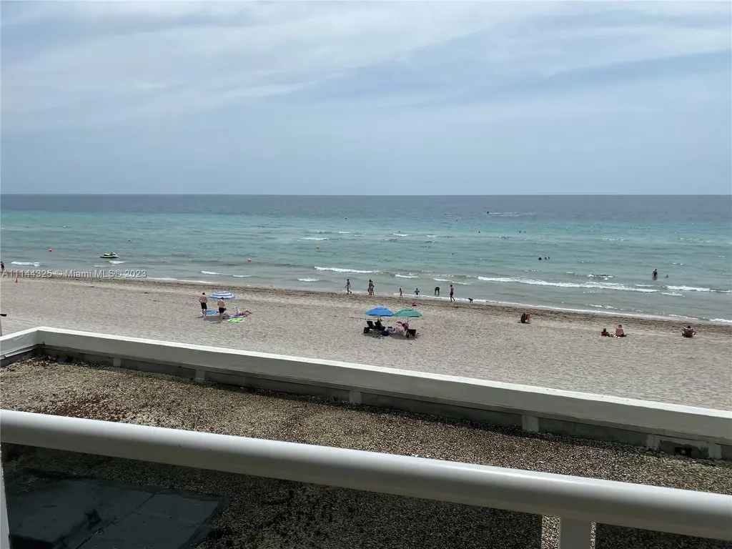 3725 S Ocean Drive Hollywood FL 33019