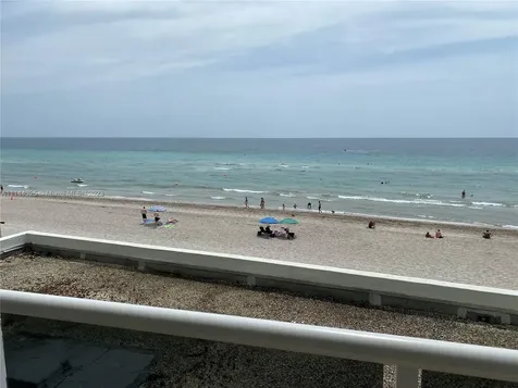 3725 S Ocean Drive Hollywood FL 33019