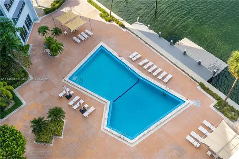 9102 W Bay Harbor Drive Bay Harbor Islands FL 33154