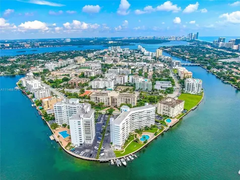 9102 W Bay Harbor Drive Bay Harbor Islands FL 33154