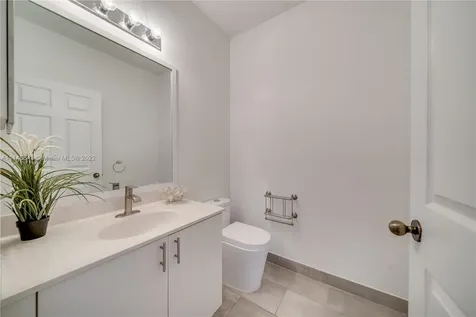 801 Tanglewood Circle Weston FL 33327