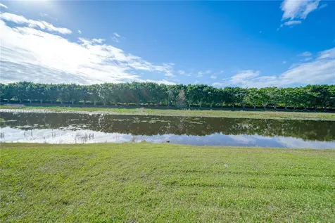 801 Tanglewood Circle Weston FL 33327