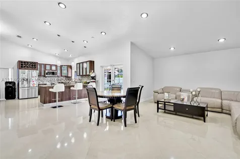 8160 NW 51st Street Lauderhill FL 33351