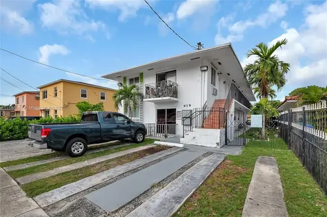 979 SW 10th Street Miami FL 33130