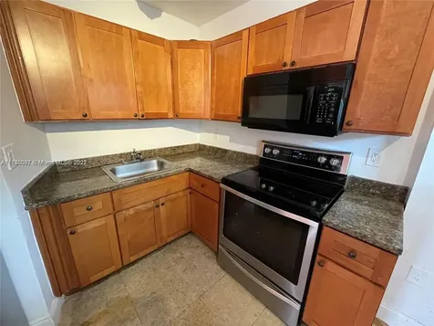979 SW 10th Street Miami FL 33130