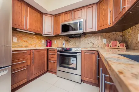 Sunny Isles Beach FL 33160
