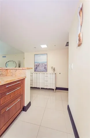 Sunny Isles Beach FL 33160