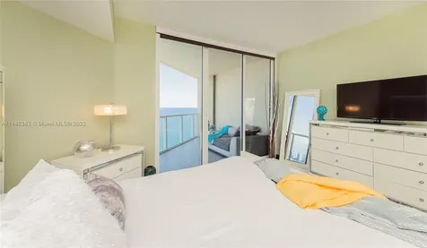 Sunny Isles Beach FL 33160