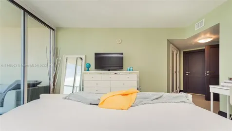 Sunny Isles Beach FL 33160