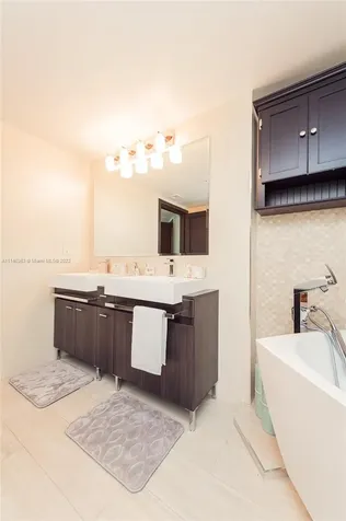 Sunny Isles Beach FL 33160