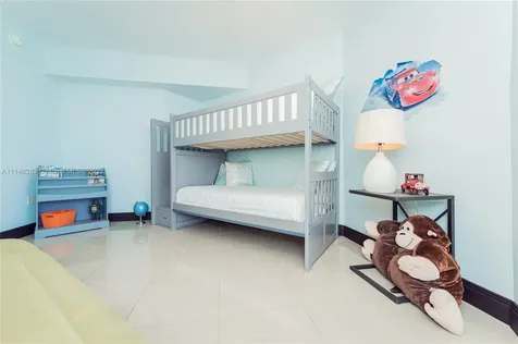 Sunny Isles Beach FL 33160