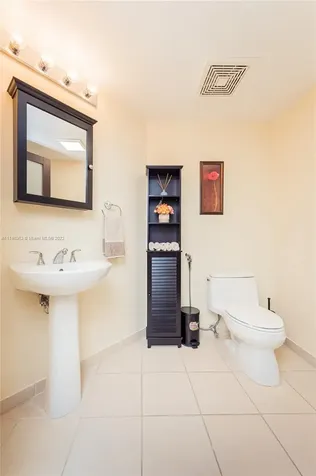 Sunny Isles Beach FL 33160