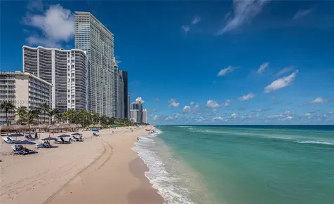 Sunny Isles Beach FL 33160