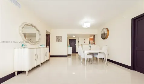 Sunny Isles Beach FL 33160