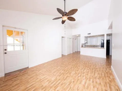 269 NW 7th Street Miami FL 33136