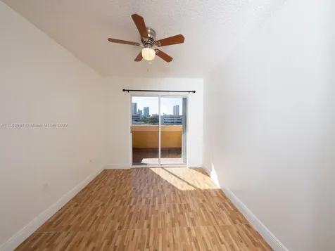 269 NW 7th Street Miami FL 33136