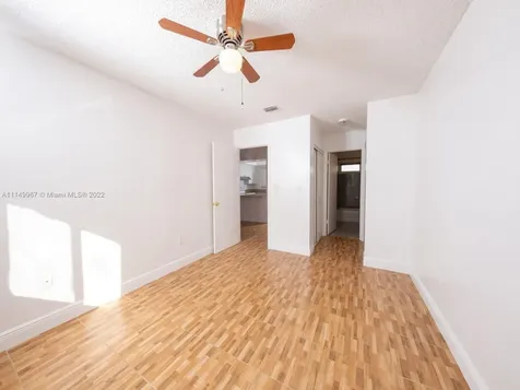 269 NW 7th Street Miami FL 33136