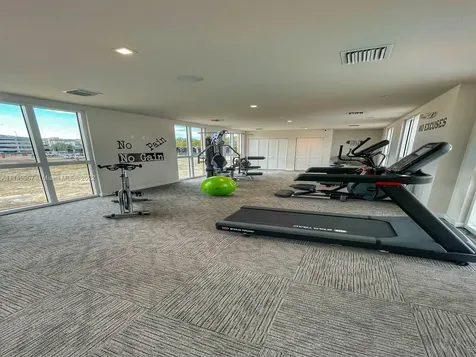 269 NW 7th Street Miami FL 33136