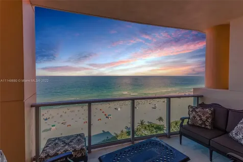 1455 Ocean Drive Miami Beach FL 33139