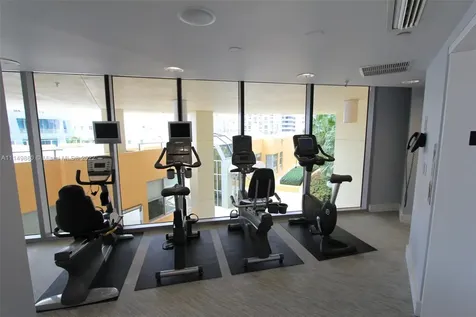 1455 Ocean Drive Miami Beach FL 33139